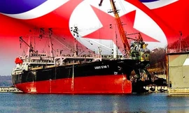 Mỹ bắt một tàu chở than của Triều Tiên hồi tháng 5. Ảnh: Free Malaysia Today