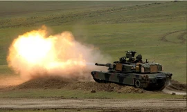 Xe tăng M1A2 Abrams của Mỹ. Ảnh: Reuters