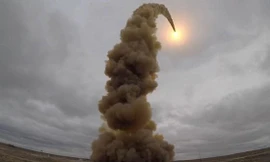 Tên lửa mới của hệ thống phòng thủ chống tên lửa Nga được phóng tại bãi tập Sary-Shagan ở Kazakhstan.