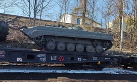 Séc chuyển giao xe tăng, xe chiến đấu bộ binh cho Ukraine