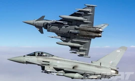 Máy bay chiến đấu tấn công đa nhiệm vụ Typhoon. Ảnh: Crown