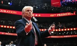 THẾ GIỚI 24H: Tổng thống Mỹ Trump sa thải hơn 1.000 người trong chính quyền tiền nhiệm