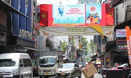 TPHCM: Hẻm chợ chiều 'lên đời' thành phố Tây, cư dân rủng rỉnh tiền