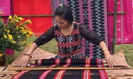 Trải nghiệm sắc màu thổ cẩm