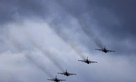 THẾ GIỚI 24H: Nga cảnh báo các nước tiếp nhận máy bay quân sự của Ukraine