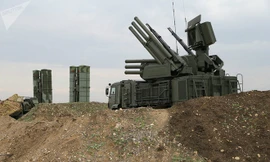 Hệ thống phòng không Pantsir-S1 bảo vệ căn cứ không quân Hmeimim của Nga ở Syria. Ảnh: Sputnik.