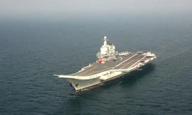 Tàu sân bay Sơn Đông của Trung Quốc. Ảnh chụp màn hình CCTV