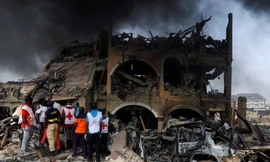 Hiện trường vụ nổ. Ảnh: Reuters