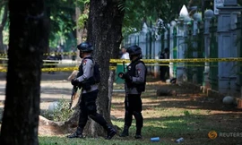 THẾ GIỚI 24H: Indonesia bắt giữ đối tượng mang súng đột nhập Phủ Tổng thống