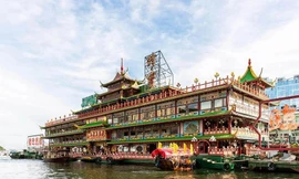 THẾ GIỚI 24H: Siêu nhà hàng nổi Hồng Kông lật úp ở Biển Đông