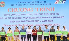 TPHCM trao tặng 223 bộ công cụ sản xuất, phương tiện sinh kế cho 200 nông dân nghèo, cận nghèo