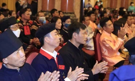 Gặp mặt nghệ nhân có nhiều đóng góp bảo tồn văn hóa các dân tộc thiểu số