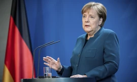 Thủ tướng Đức Angela Merkel cách ly tại gia để phòng ngừa dịch COVID-19. Ảnh: RT