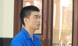 Phạt tù chung thân thợ sửa xe vận chuyển thuê ma tuý