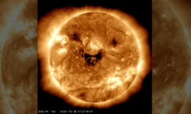 3 hố đen xuất hiện, Mặt trời đe dọa Trái đất bằng các cơn bão địa từ 