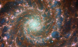 NASA công bố hình ảnh mới đẹp choáng váng về Thiên hà Bóng ma 