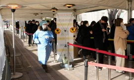 Hàn Quốc tăng cường các bệnh viện nhỏ, sẵn sàng cho hơn 100.000 ca mắc COVID-19 mỗi ngày 