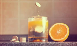 Tại sao Vitamin C giúp bạn ngừa chứng sụt sịt theo mùa? 