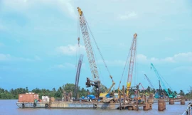 Cầu Rạch Miễu 2 'đội' vốn hơn 1.600 tỷ, chậm tiến độ 1 năm