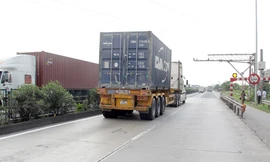 Phạt nguội, từ chối đăng kiểm xe chở quá tải