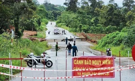 Đường tránh Bảo Lộc nguy cơ tiếp tục sạt lở, đề nghị thông báo tới người dân