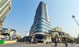 Chuyển tòa nhà văn phòng thành căn hộ khách sạn khi chưa đủ điều kiện