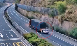 Tài xế ngủ gật, ôtô bị kéo lê hơn 4 km trên đường