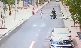 Cảnh sát khu vực kể lúc lao theo quật ngã tên trộm