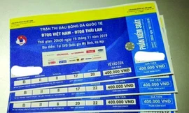 Giá vé xem trận Việt Nam - Thái Lan tăng chóng mặt
