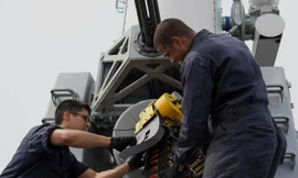 Cuộc sống nhiều thách thức trên chiến hạm của hải quân Mỹ