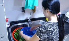 Người dân chưa dám uống nước sông Đà mới cấp lại