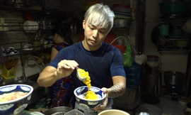 Quán chè vỉa hè doanh thu nửa tỷ mỗi tháng