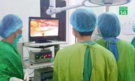 Lạm dụng thuốc giảm đau, người đàn ông ở Hà Giang bị thủng dạ dày