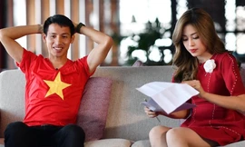 Hùng Dũng chơi piano trước đề nghị của á hậu Phương Nga