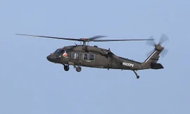 Trực thăng Black Hawk cất cánh không cần phi công