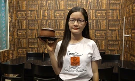 Thạc sĩ bỏ việc ngân hàng để bán cơm niêu