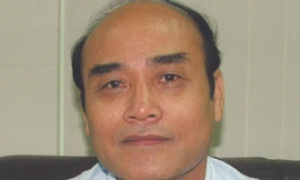 Sao cứ để dân đánh đu với doanh nghiệp?