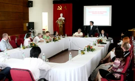 Đoàn nhà báo Ucraina thăm báo Tiền Phong