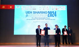 Eximbank tài trợ học bổng trị giá 300 triệu đồng cho ĐH Kinh tế Thành phố Hồ Chí Minh