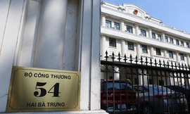 Vi phạm gì khiến loạt lãnh đạo ở Bộ Công Thương vừa bị 'đảo' ghế, hạ cấp? 