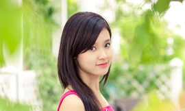 Ngắm Midu xinh tươi trên phố cổ Hà Nội