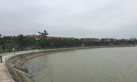 Hồ nước nơi phát hiện thi thể nạn nhân.