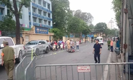 Vụ tai nạn khiến anh Nguyễn Văn Hải tử vong trên đường Yên Phụ. Ảnh: Thanh Hà.