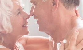 Phái đẹp với ‘chuyện ấy’, càng có tuổi càng hưng phấn