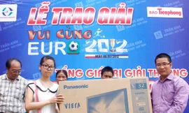 Trao giải thưởng 'Vui cùng Euro 2012'