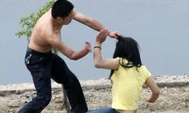 Bi hài sống thử vì tình và tiền