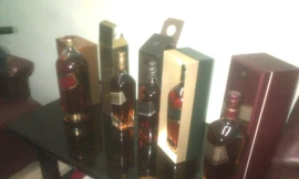 Số rượu không rõ nguồn gốc bị tịch thu.