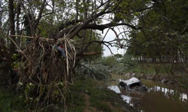 Thế giới tuần qua: Pháp hứng chịu trận lũ lụt khủng khiếp