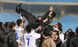 Bầu Hiển thưởng 2 tỷ cho Hà Nội T&T