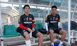 Thanh Hào và Huy Hùng vắng trận đầu